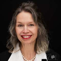 Delagrave Hélène