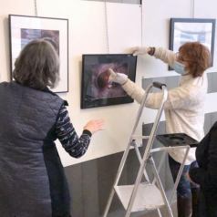 Accrochage exeposition «Distanciation» mars 2022