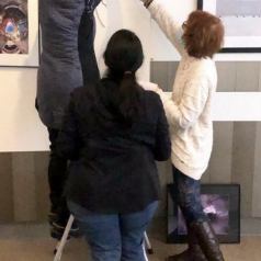 Accrochage exeposition «Distanciation» mars 2022